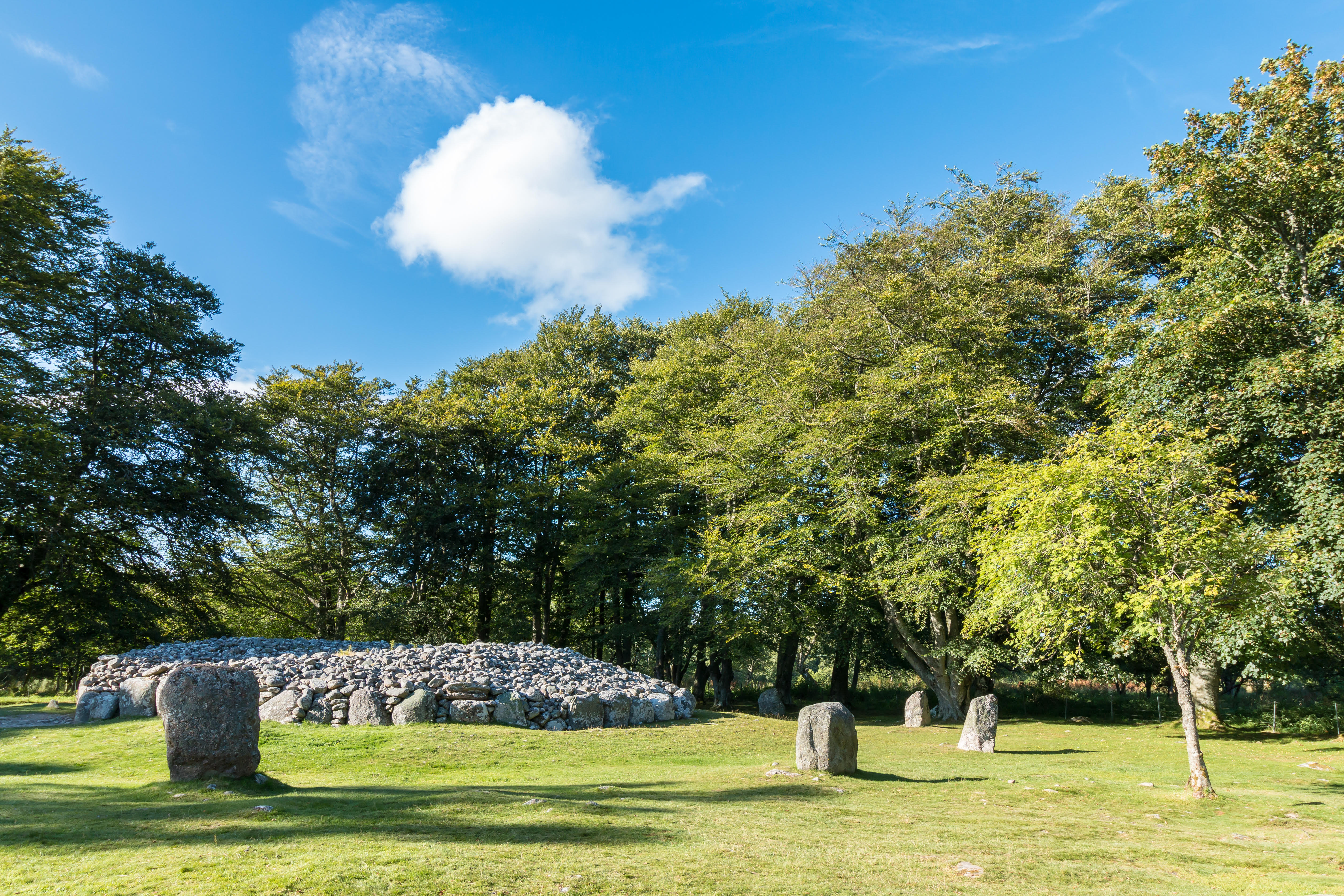 Clava Cairns