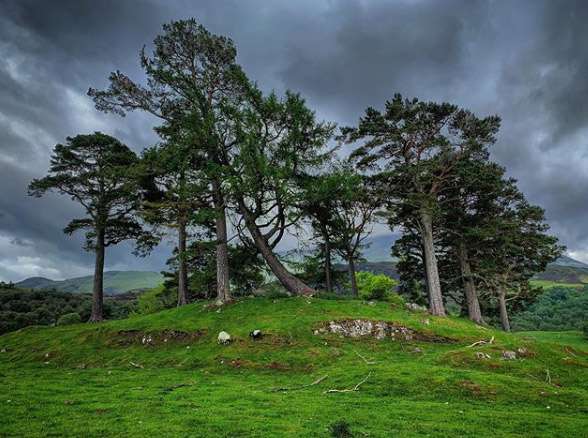 Kinloch Rannoch aka fictional Craigh na Dun Stone Circle